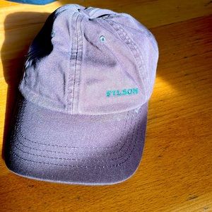 Filson dad hat